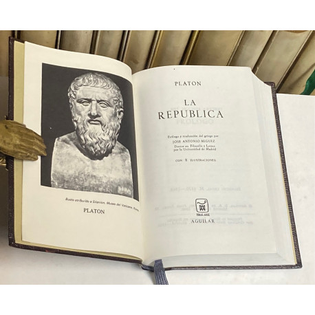 La República. Prólogo y traducción del griego por José Antonio Miguez.