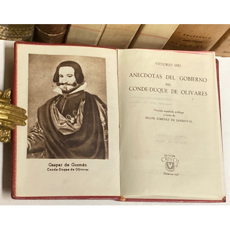 Anécdotas del Gobierno del Conde Duque de Olivares. Versión española, prólogo y notas de Felipe Ximénez de Sandoval.