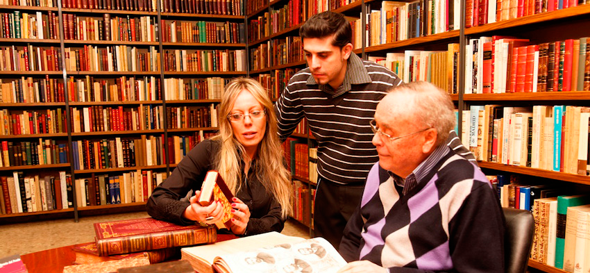 Librería de libros antiguos Madrid calle del Prado 5